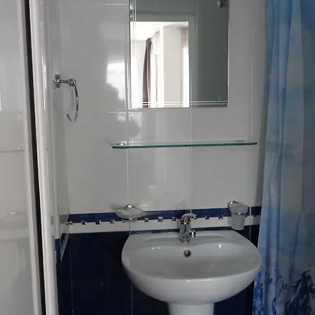 Vlasta Gasthuis 2*